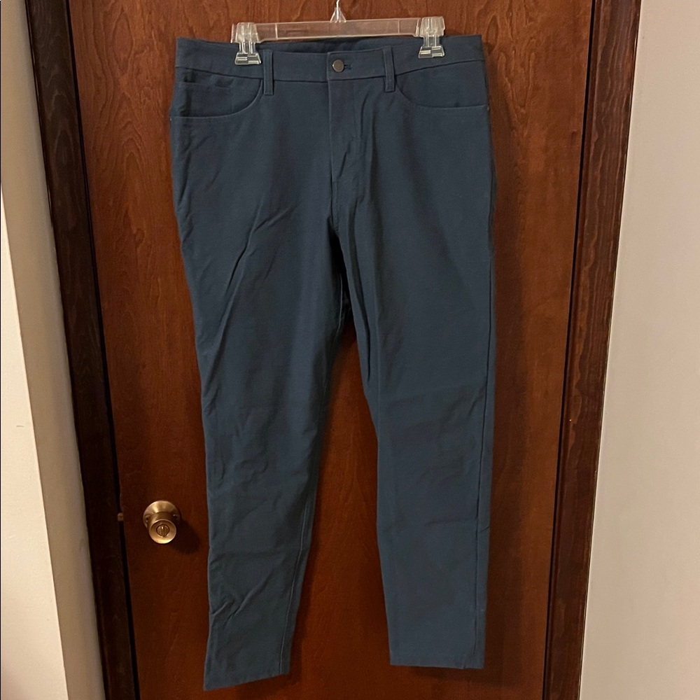 Lululemon ABC Slim Fit Iron Blue 5 Pocket Pant Utilitech 34x32